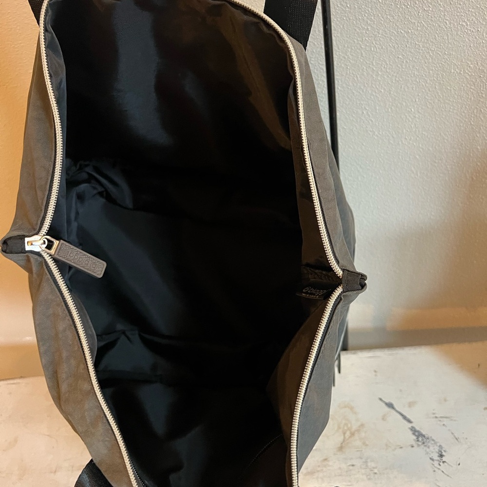 Biaggi Zipsak Boost! Handbag Expands to Travel Tote - Picture 8 of 9